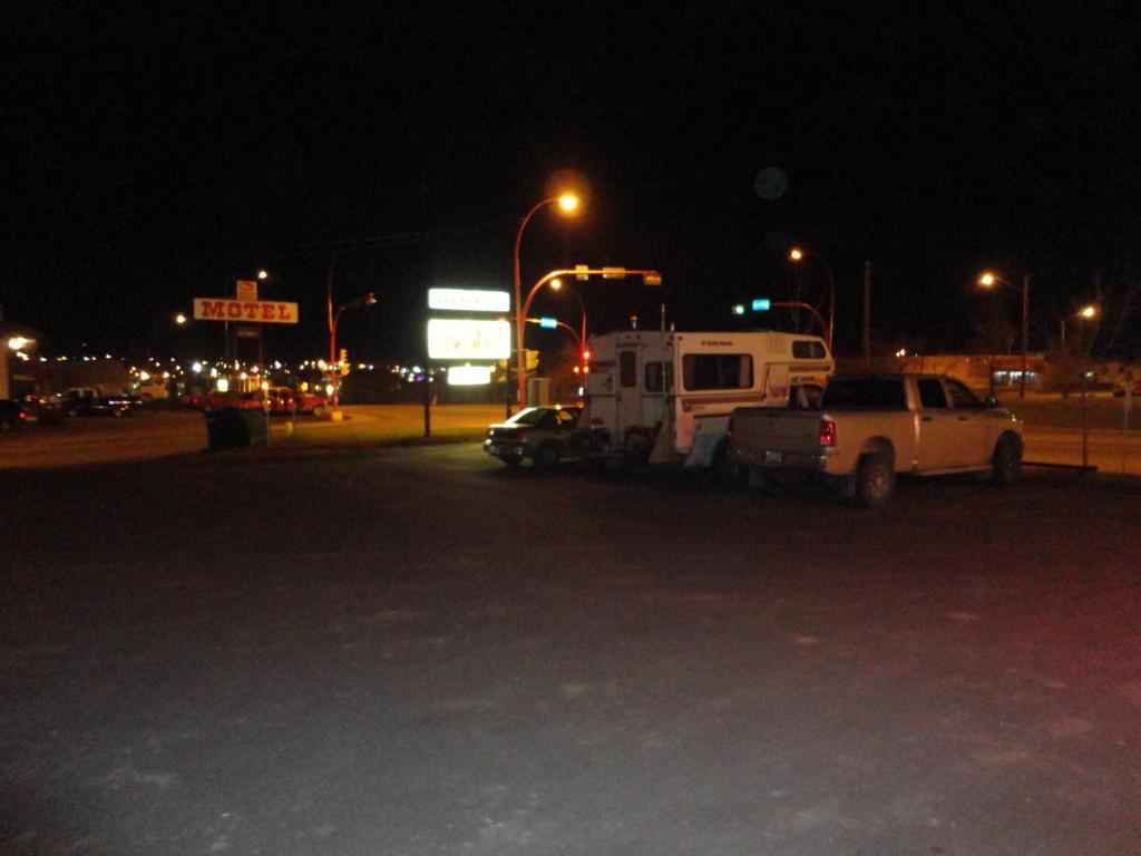 Matador Motel Drayton Valley Dış mekan fotoğraf