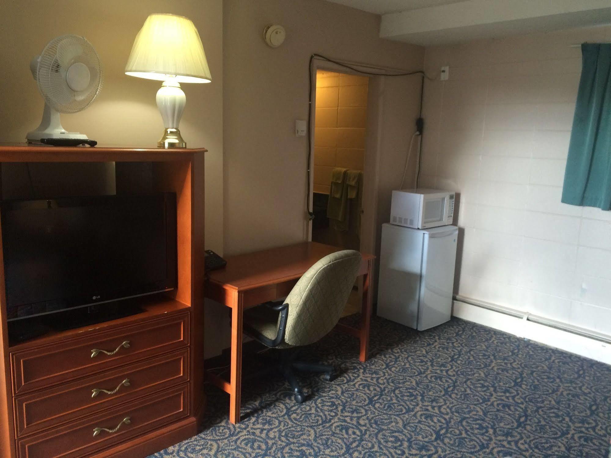Matador Motel Drayton Valley Dış mekan fotoğraf